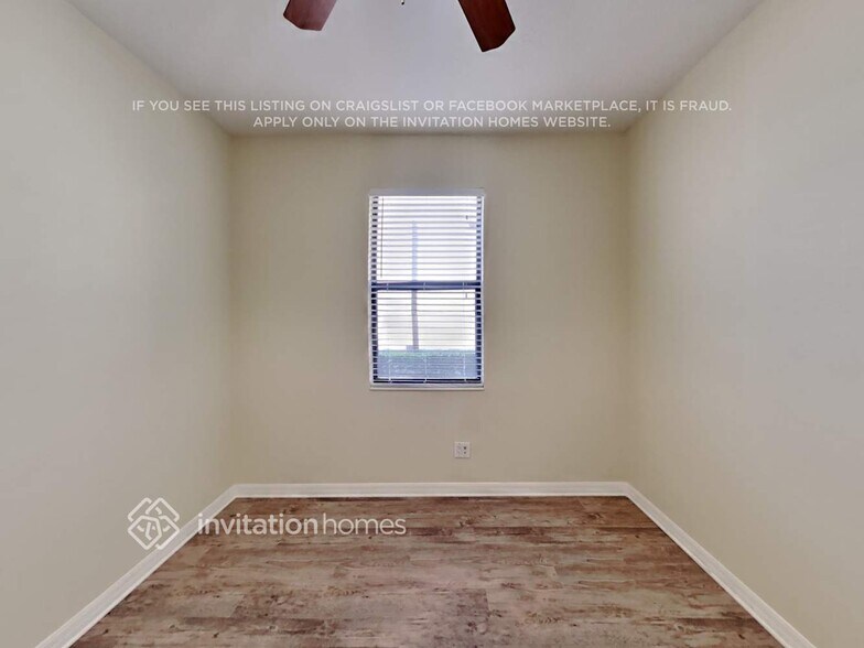 Building Photo - 20354 Chestnut Grove Dr