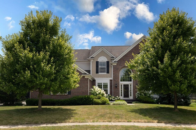 Building Photo - 8965 Snowberry Court