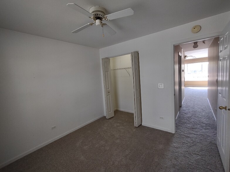 Building Photo - 280 Crestview Dr