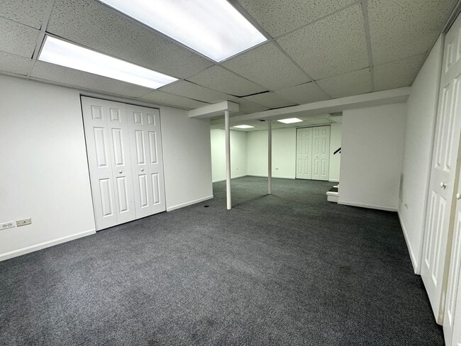 Building Photo - 1656 Castbourne Ct
