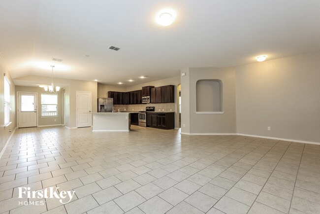 Building Photo - 7214 Pandora Wy