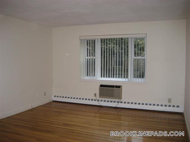 Building Photo - 59 Parkman St