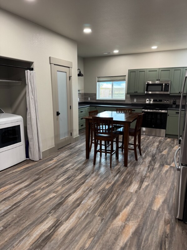 Building Photo - 17 Clearwater Trl