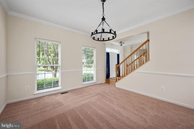 Building Photo - 6 Riggs Rd