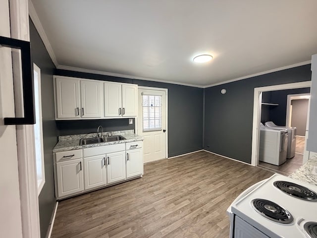 Building Photo - 803 W 3rd Ave