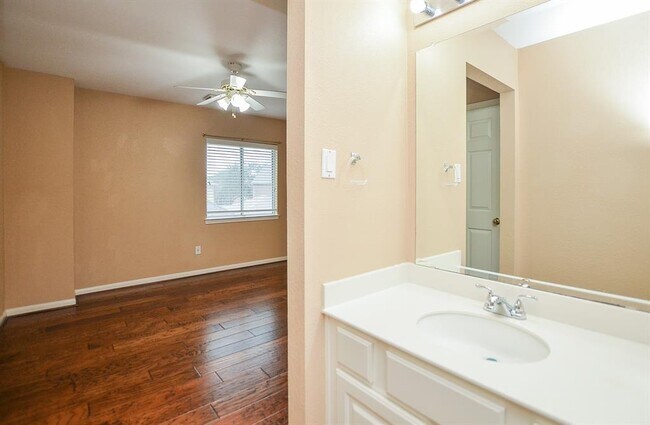 Building Photo - 1814 Maidenhair Ln