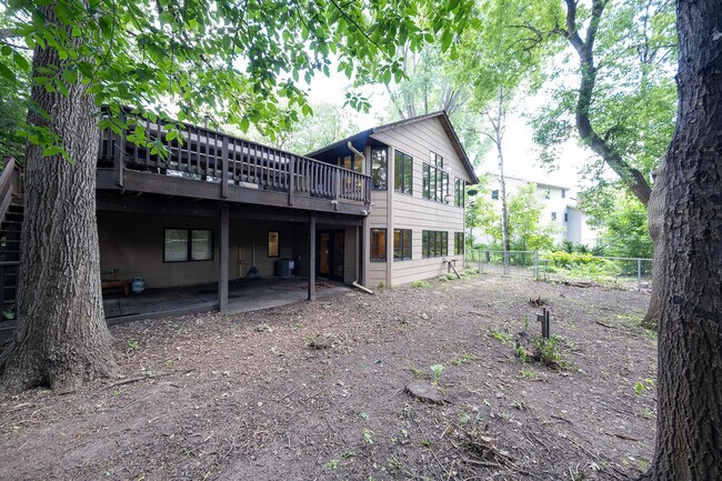 Building Photo - 3521 Widgeon Way
