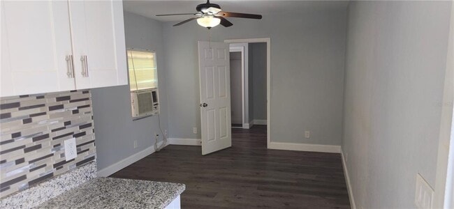 Building Photo - 3832 46th Ave N