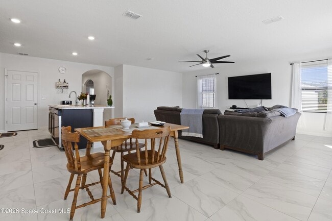 Building Photo - 4416 Vermillion Dunes Ln