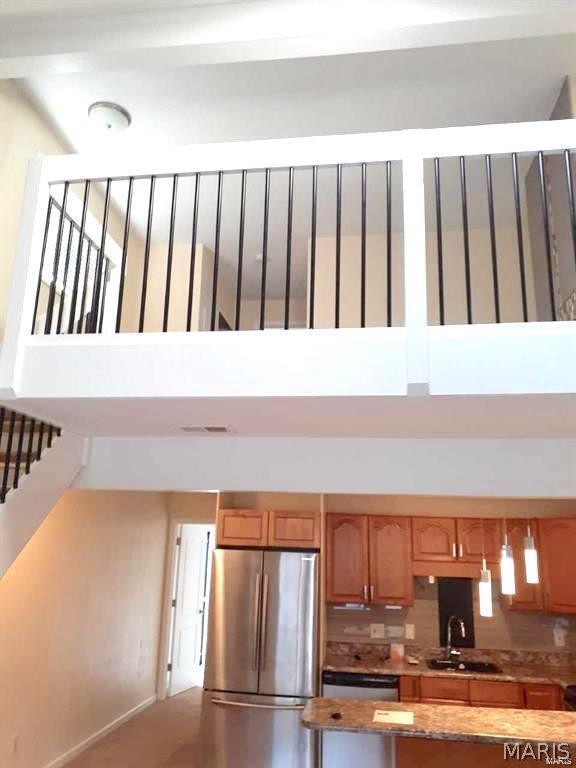 Building Photo - 419 Ponderosa Ave