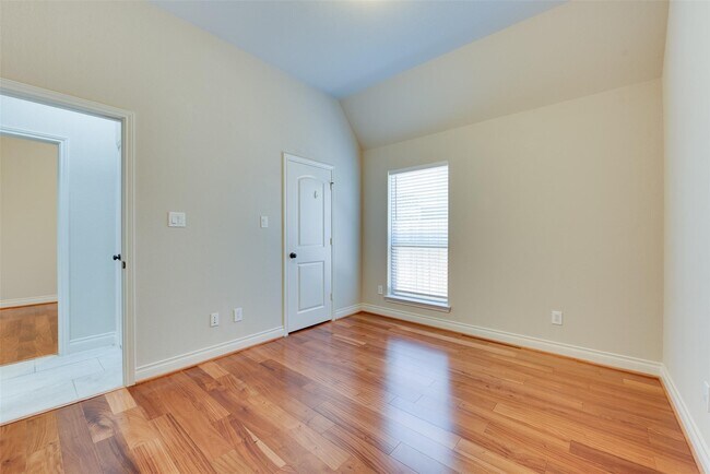 Building Photo - 18106 Nisbet Crossing