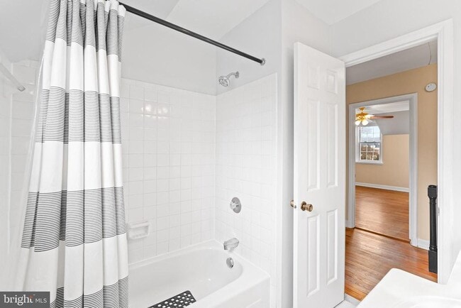 Building Photo - 3436 S Utah St