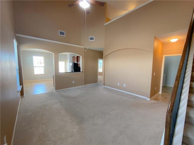 Building Photo - 1002 Hawkeye Point Rd