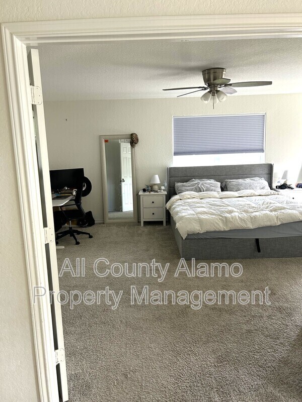 Building Photo - 4584 Klein Meadows