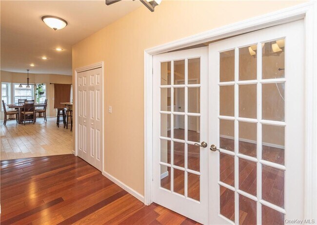 Building Photo - 66 Mulberry Ln