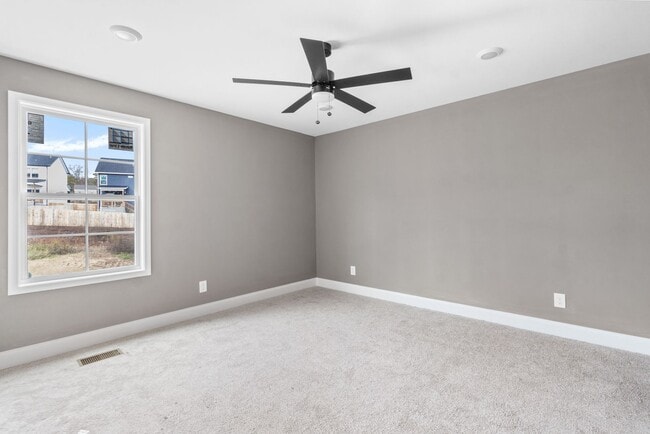 Building Photo - 525 Judah Cir