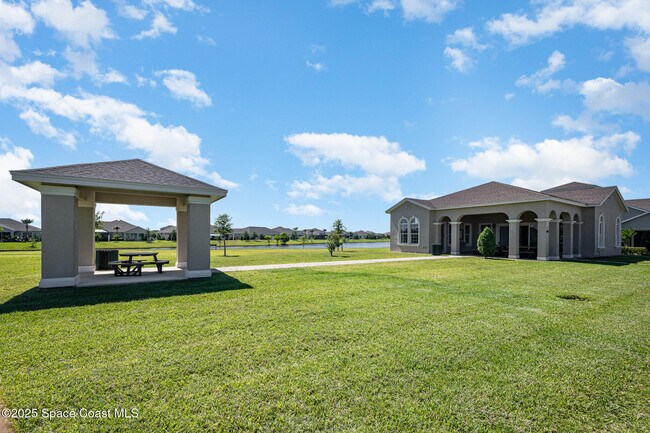 Building Photo - 7785 Wyndham Dr