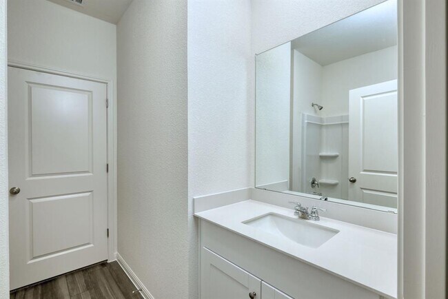 Building Photo - 212 Wilson Spgs Ln