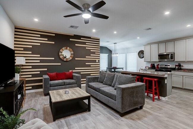 Building Photo - 3838 Beltingham Bend Wy