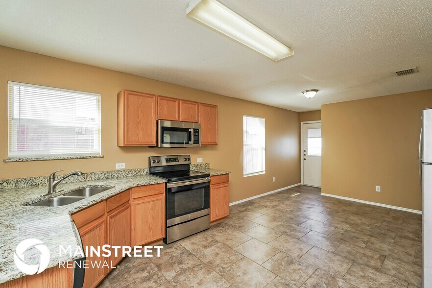 Building Photo - 6709 Waterhill Ln