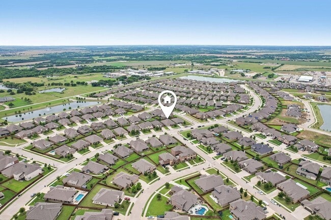 Building Photo - 2603 Wallingford Dr