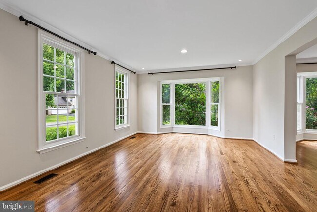 Building Photo - 6506 Bellamine Ct