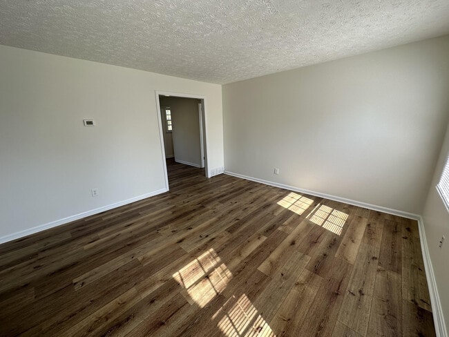 Building Photo - 222 Medlock Rd