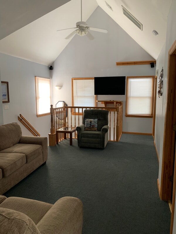 Building Photo - 61 Fielder Ave