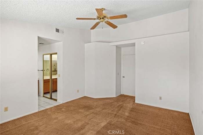 Building Photo - 8643 Panorama Ln