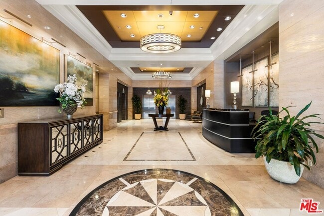 Building Photo - 10520 Wilshire Blvd