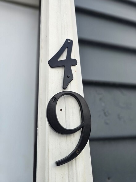 Building Photo - 49 Royal St