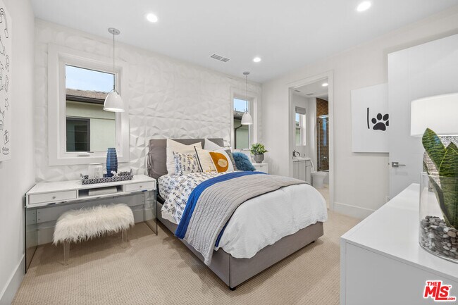 Building Photo - 20378 Marlow Ln