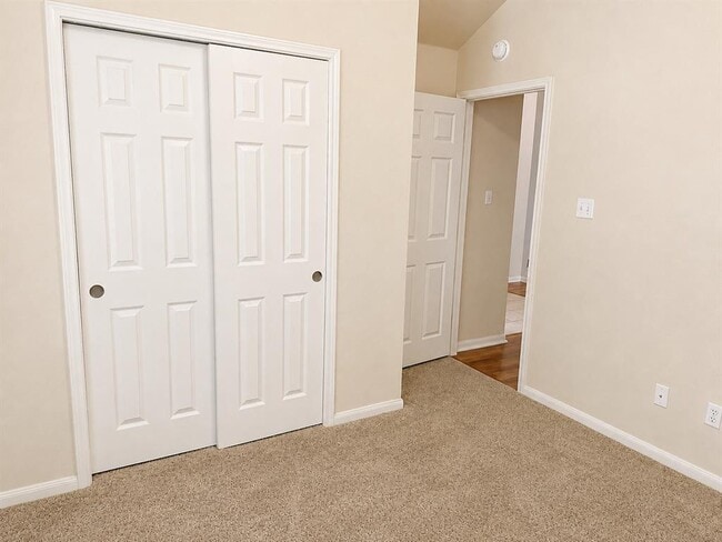 Building Photo - 2206 Bakers Way