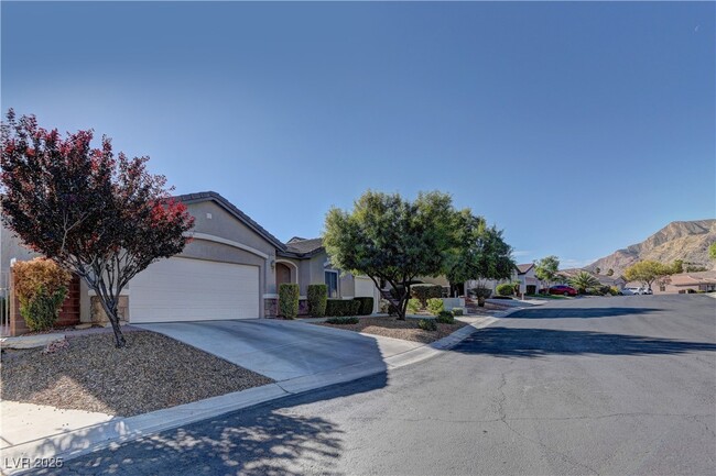 Building Photo - 10125 James Harbin Ave