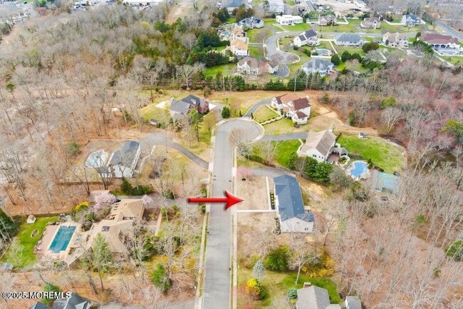 Building Photo - 527 Woodview Rd