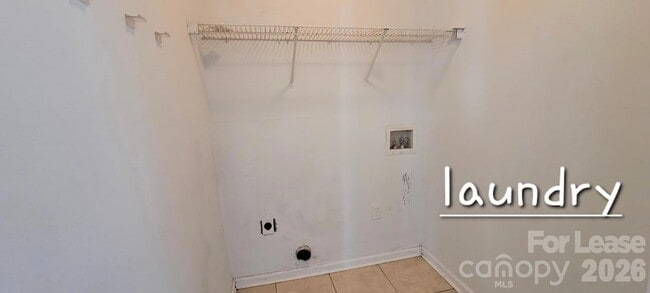 Building Photo - 4539 Springview Rd