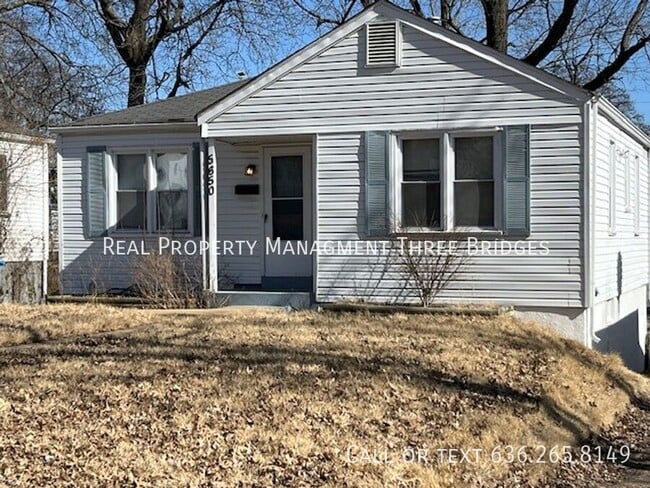 Primary Photo - 5650 Leverette Ave