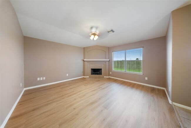 Building Photo - 6007 Wilcox Point Dr