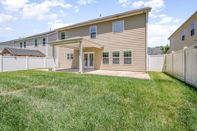 Building Photo - Gorgeous 5BR 3BA Home in Colfax