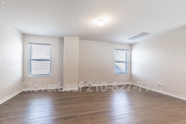 Building Photo - 9602 Bicknell Sedge