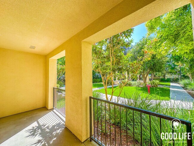 Building Photo - OC: Spacious 2BD/2.5BA Condo in Irvine with Resort-Style Amenities, Private Balcony & In-Unit Lau...