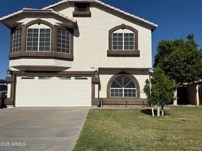 Building Photo - 8868 W Greer Ave