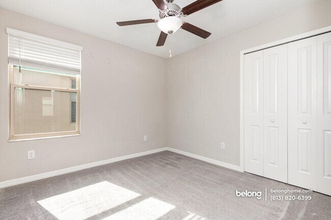 Building Photo - 6986 King Crk Dr