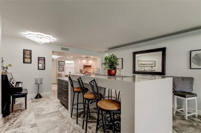 Building Photo - 5200 Brittany Dr S