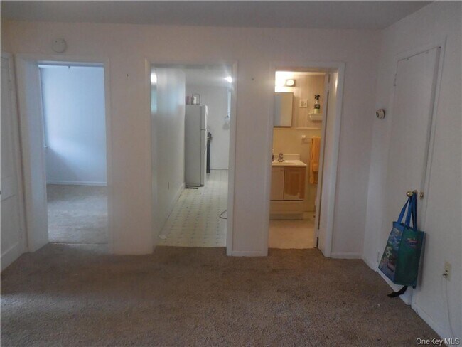 Building Photo - 78 Duncan Ave