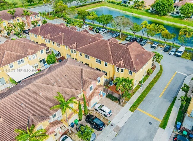 Building Photo - 16603 SW 79th Terrace