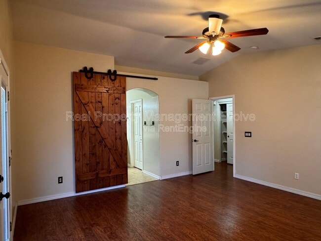Building Photo - 18184 W Saguaro Ln