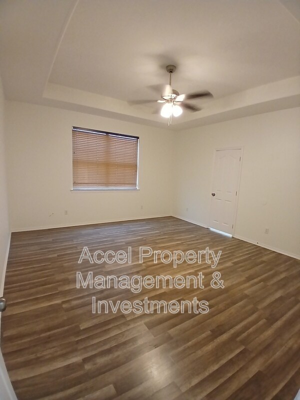 Building Photo - 128 San Jacinto St