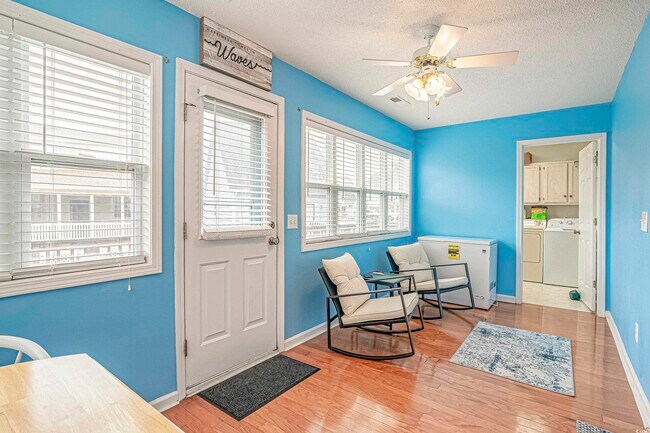 Building Photo - 829 Palmwood Cir