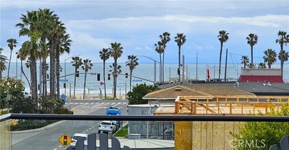 Building Photo - 237 1st St